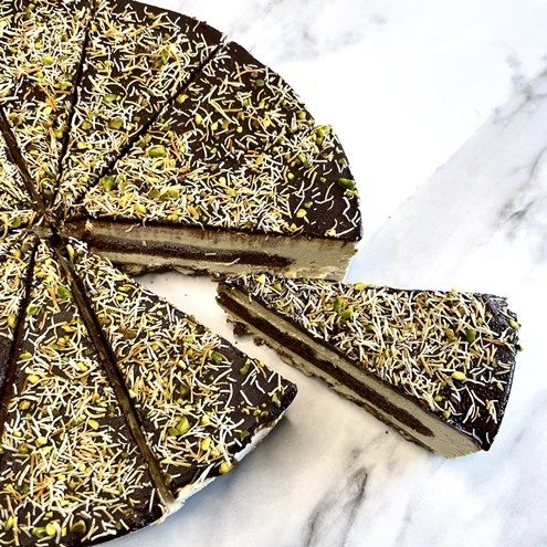 Dubai Chocolate cake Alternate Image