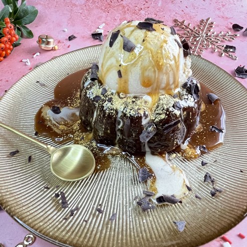 Sticky Toffee Bundt Pudding Alternate Image