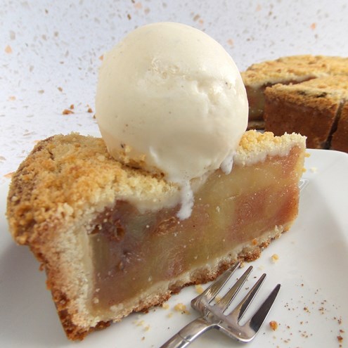 Apple Crumble Alternate Image